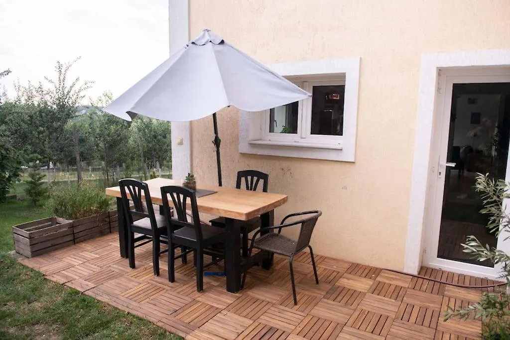Family Home, Near Therme/Airport/ Lake, Balotesti Caciulati